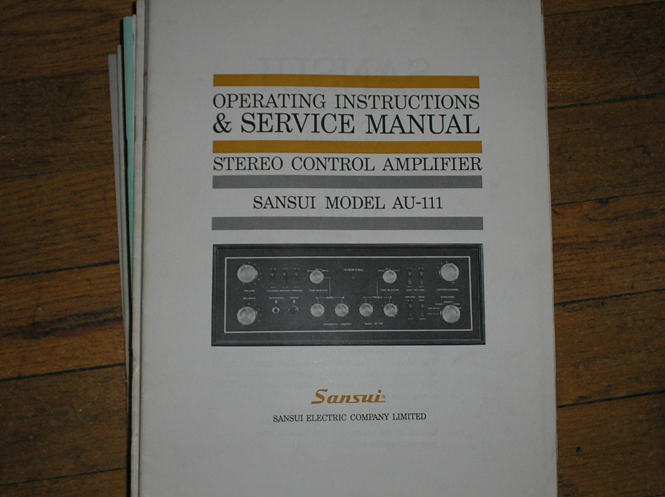 AU-111 Amplifier Operating Service Instruction Manual