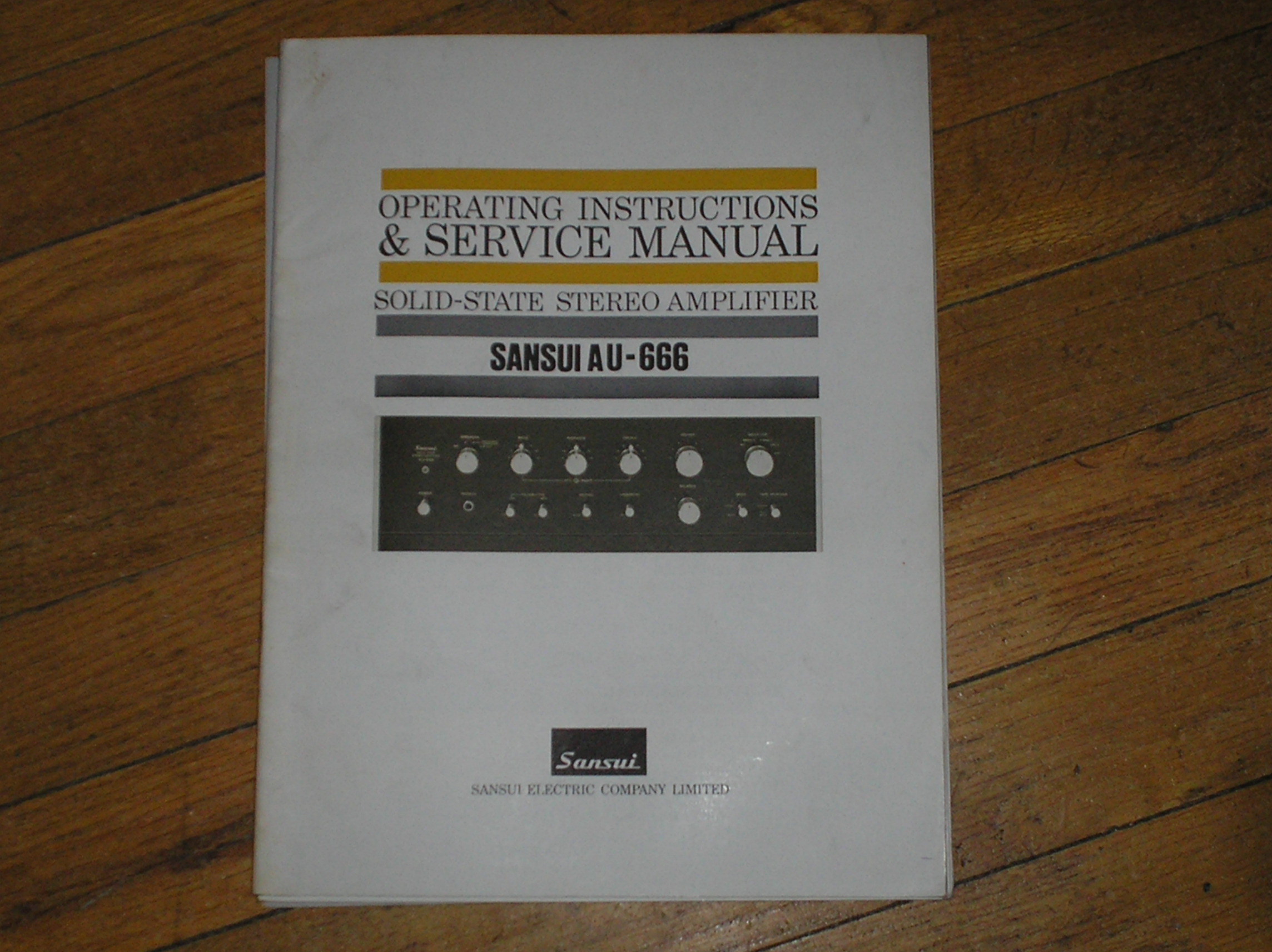 AU-666 Amplifier Operating Instruction Manual
